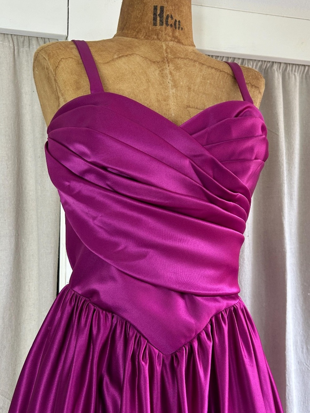 Vintage 80s Magenta Satin Boned Bodice Sweetheart Formal Prom Dress, XS